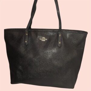 Coach F11926 Large Crossgrain Black Leather City Zip Tote